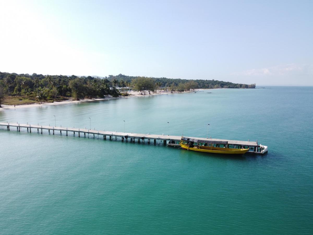 Hotel Tamu Koh Rong Pagoda Beach Exterior foto