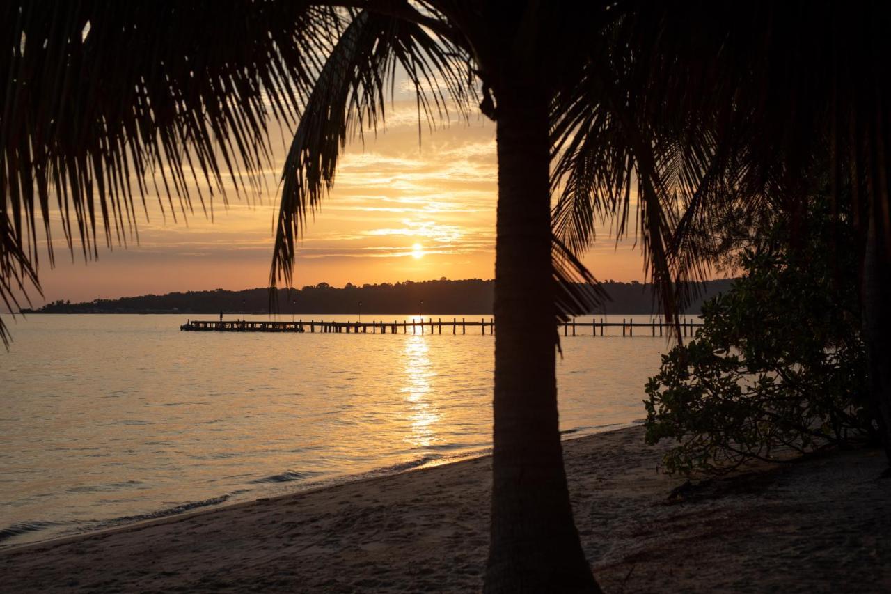 Hotel Tamu Koh Rong Pagoda Beach Exterior foto